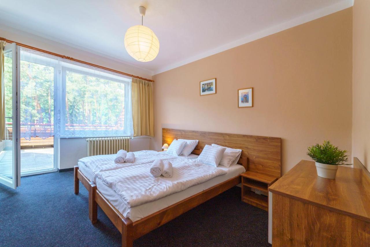 Hotel Hladina Nebrich Ngoại thất bức ảnh